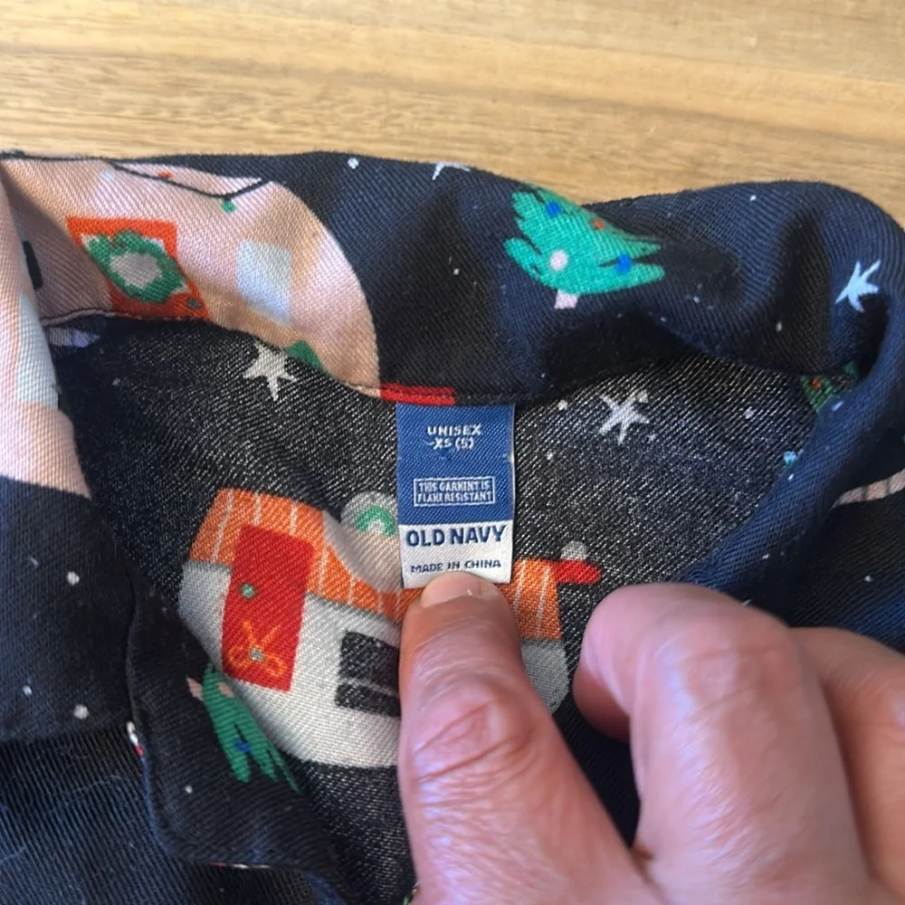 OLD NAVY 2 sets pajamas